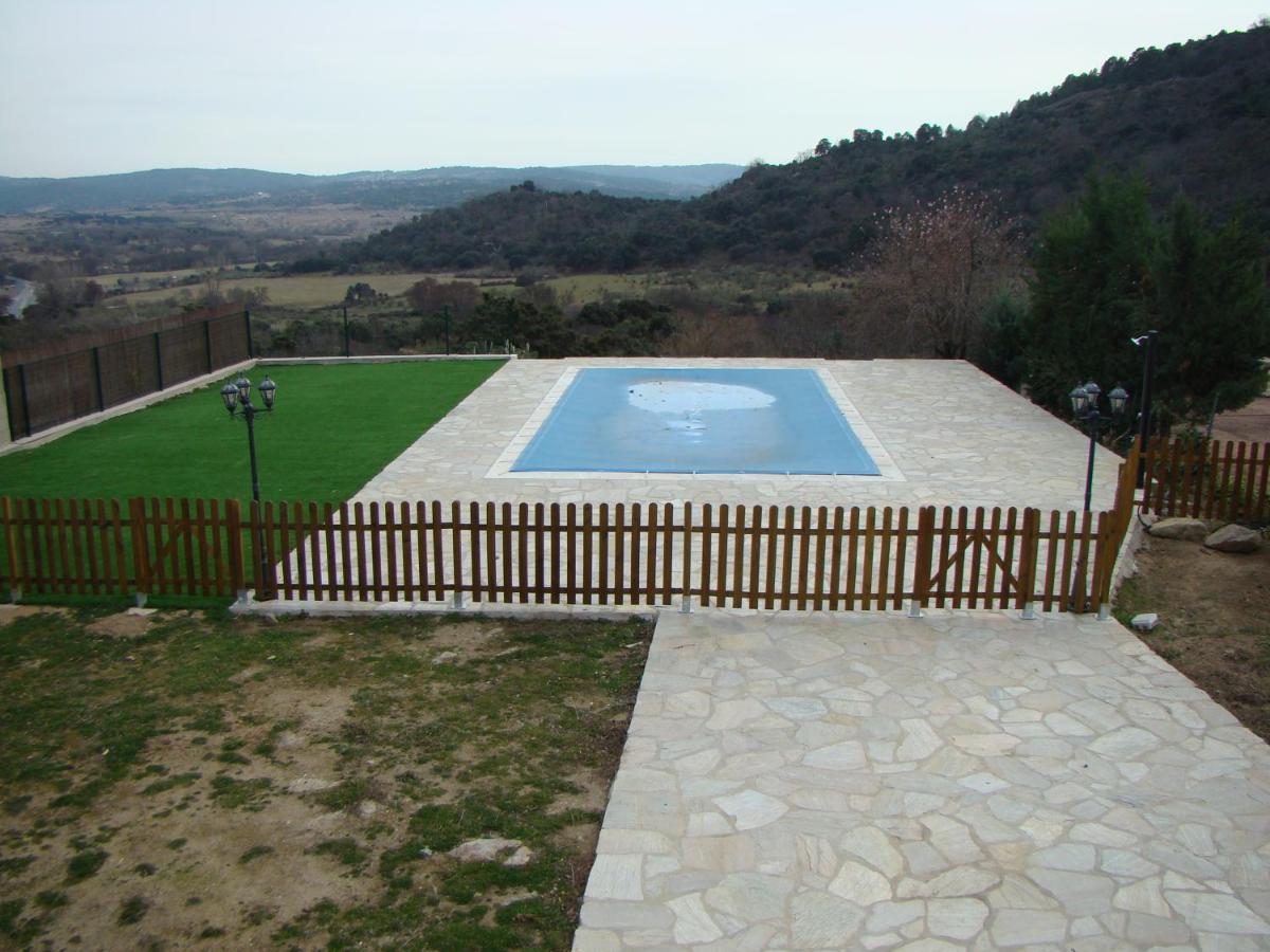San Martín de Valdeiglesias Chalet Con Piscina Y Bbq Para 10 Personas מראה חיצוני תמונה